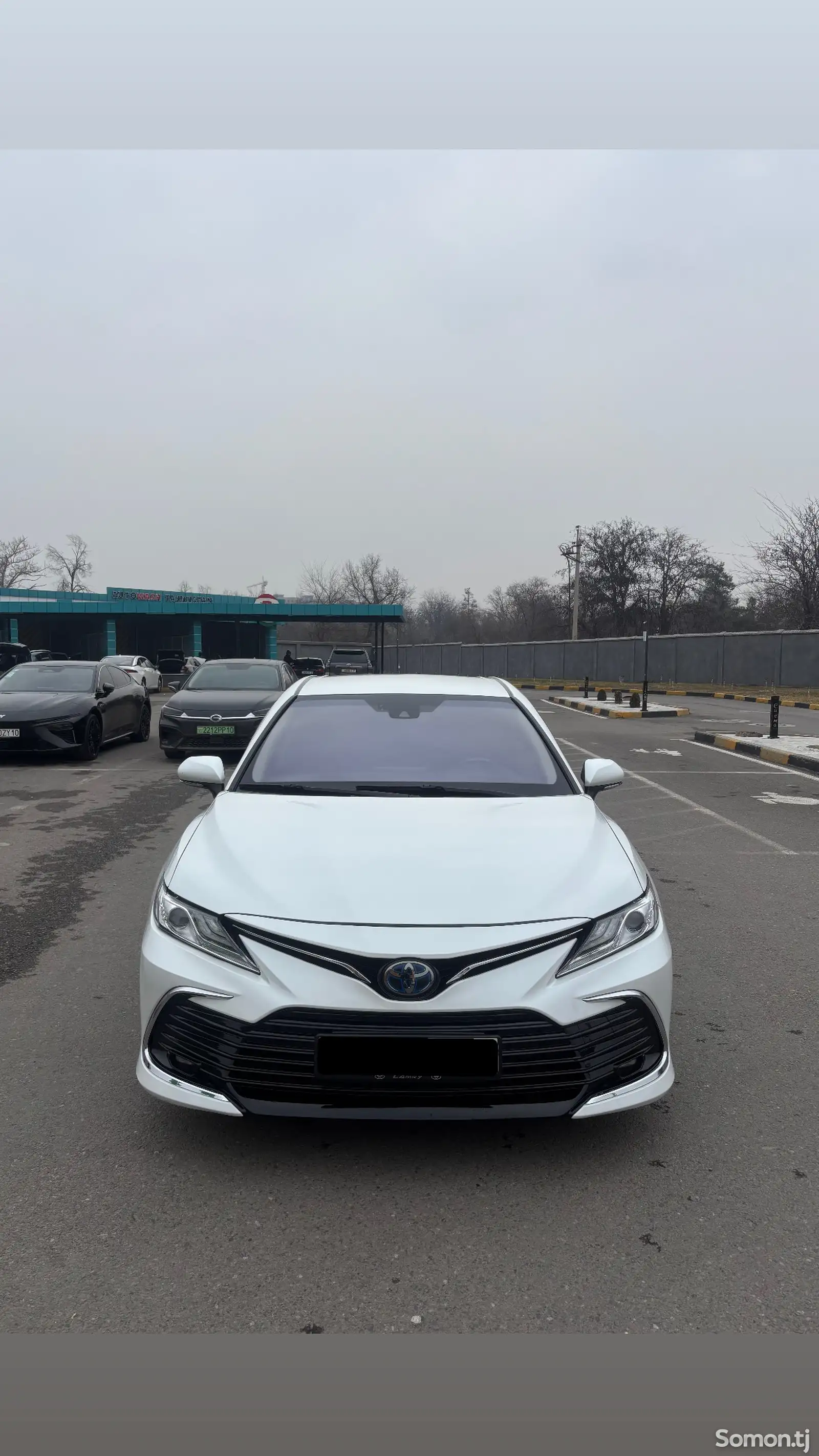 Toyota Camry, 2018-1