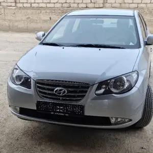 Hyundai Avante, 2010