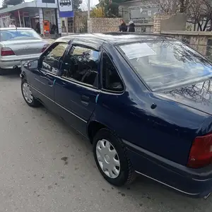 Opel Vectra A, 1991