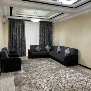 2-комн. квартира, 10 этаж, 79м², 92 мкр