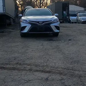 Toyota Camry, 2019