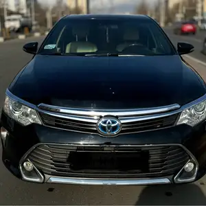 Toyota Camry, 2015