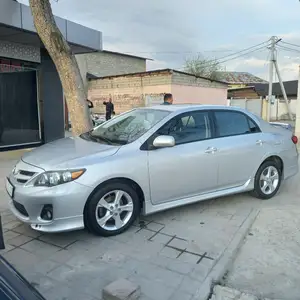 Toyota Corolla, 2012