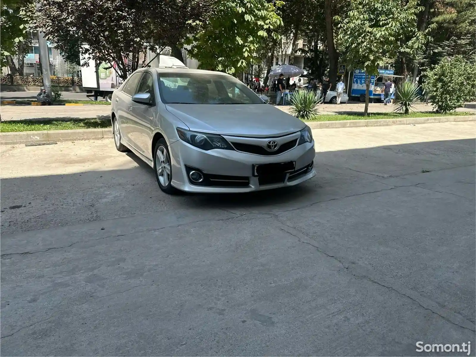 Toyota Camry, 2012-1