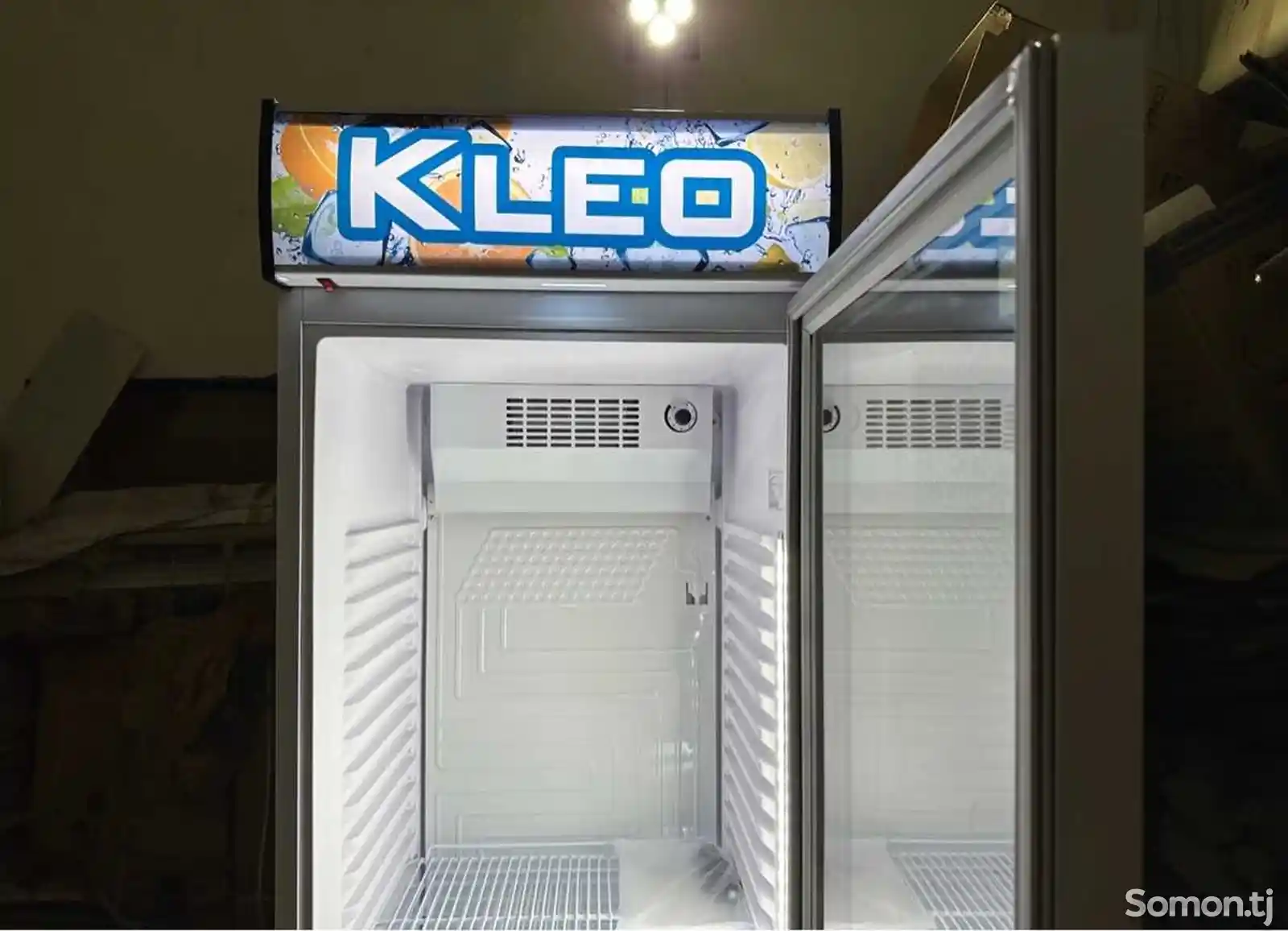 Витринный холодильник Kleo 390л-2