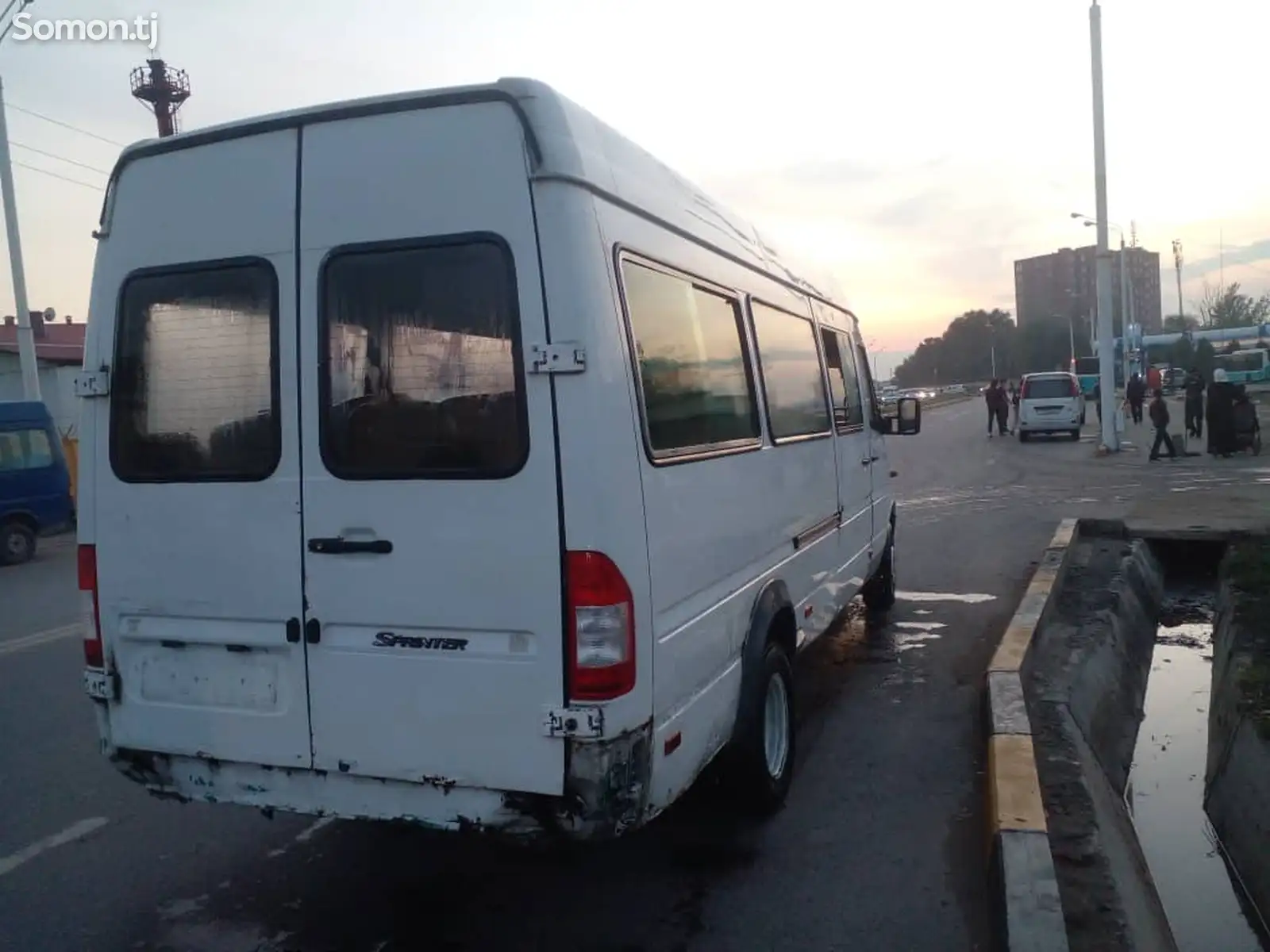 Микроавтобус mercedes-benz sprinter, 2000-4