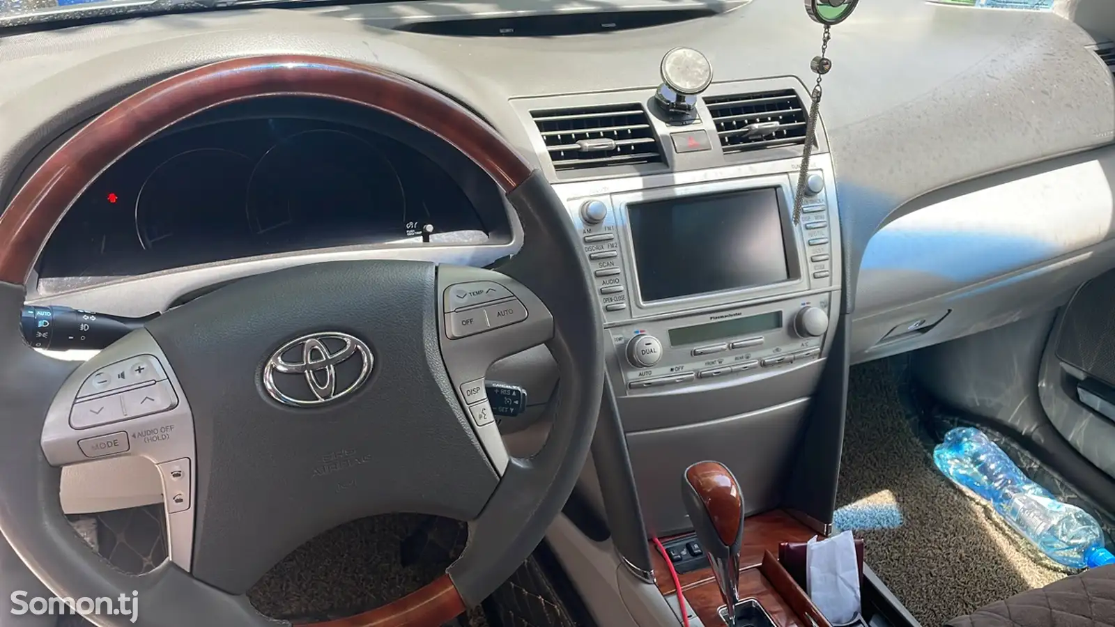 Toyota Camry, 2011-6