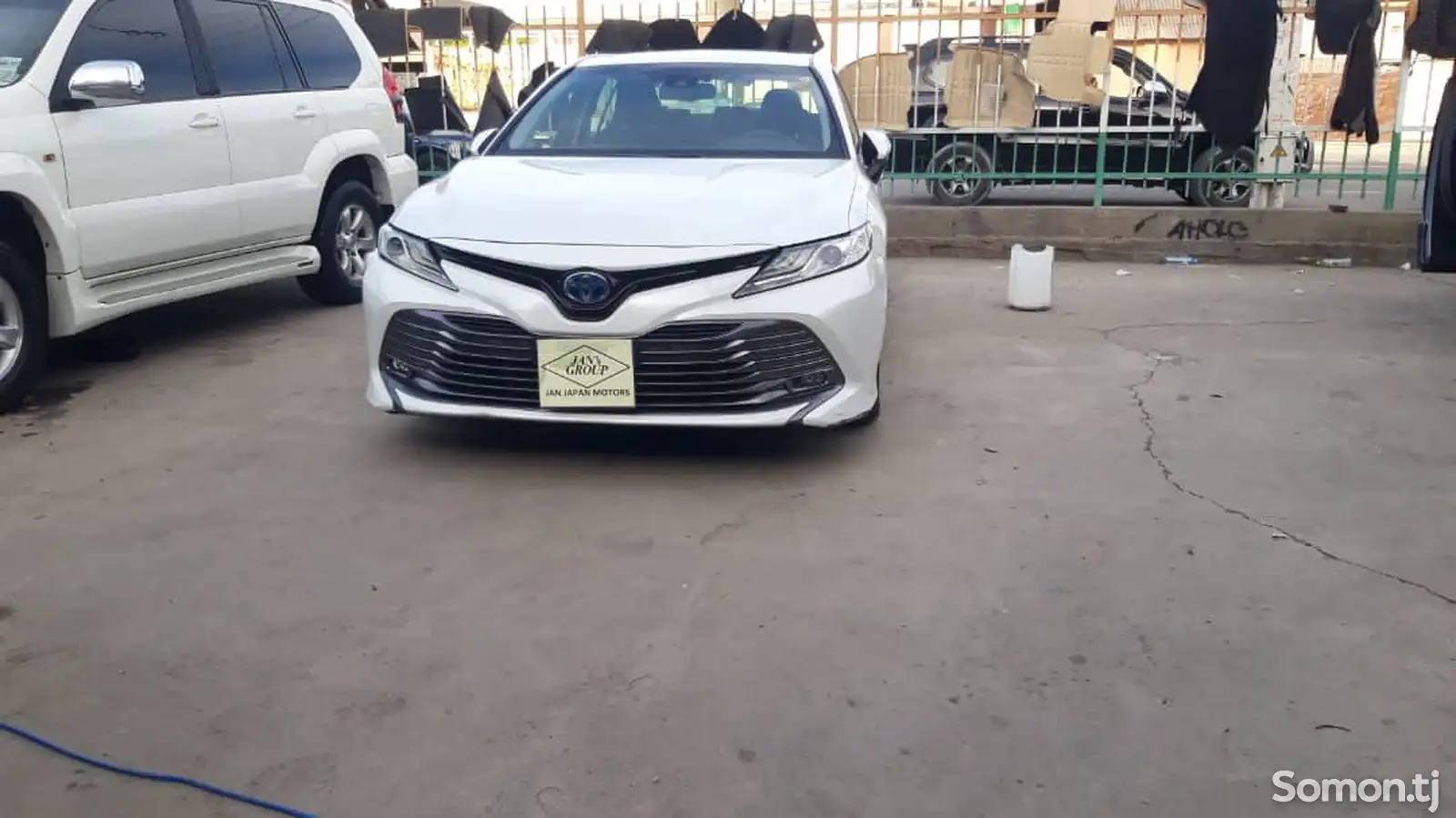 Toyota Camry, 2018-1