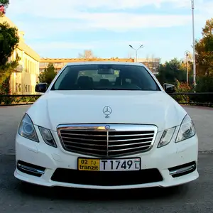 Mercedes-Benz E class, 2013