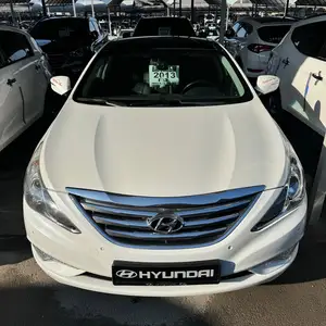 Hyundai Sonata, 2013