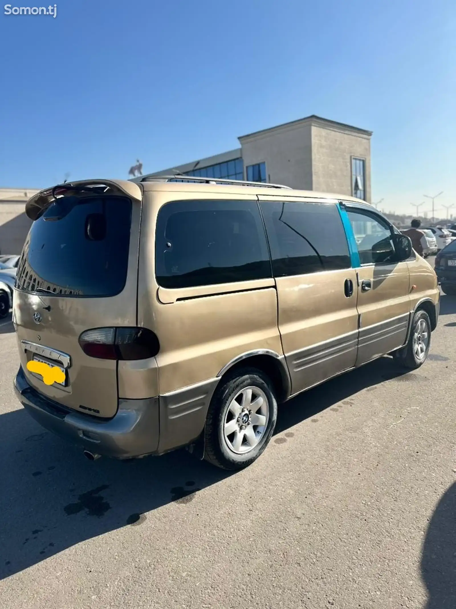 Микроавтобус Hyundai Starex, 2001-1