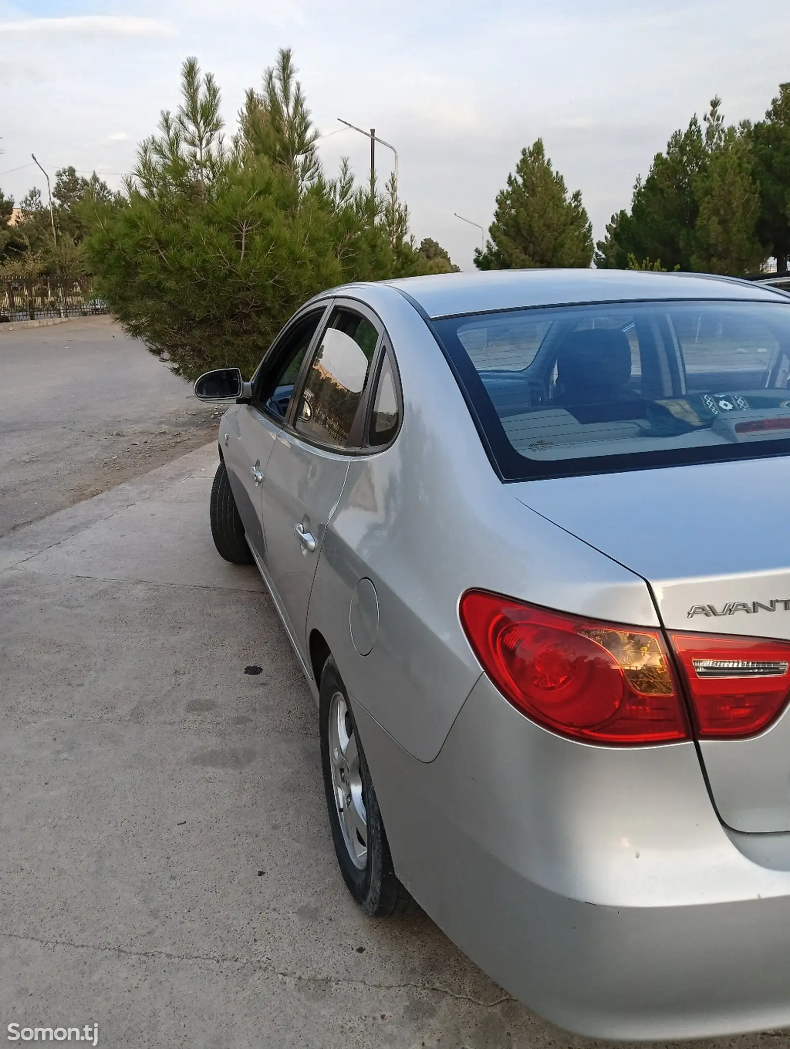 Hyundai Avante, 2010-4