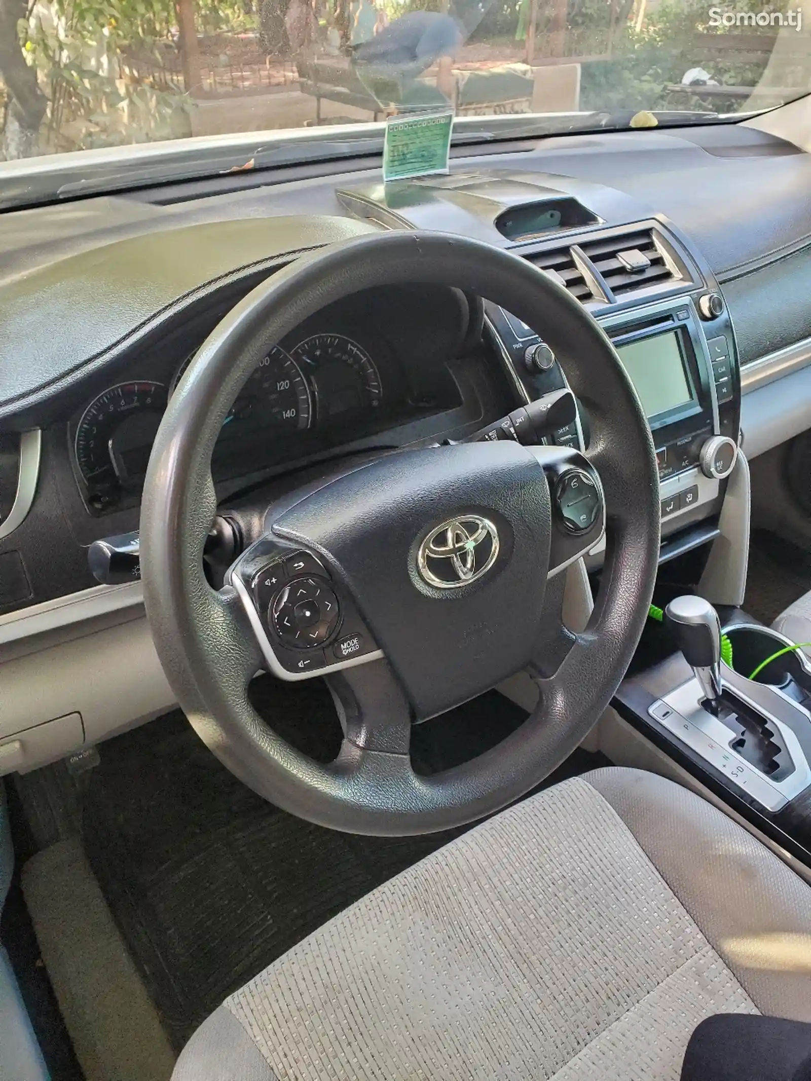 Toyota Camry, 2012-4