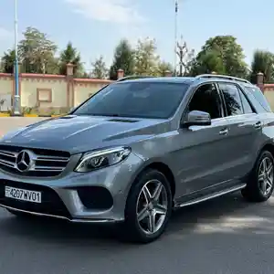 Mercedes-Benz GLE class, 2017