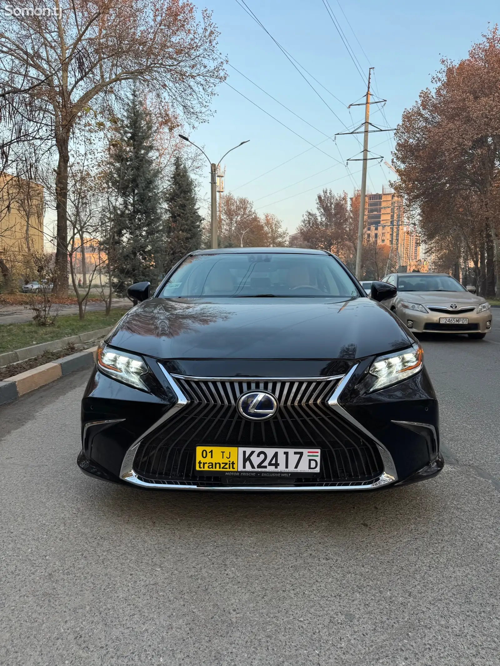 Lexus ES series, 2013-1