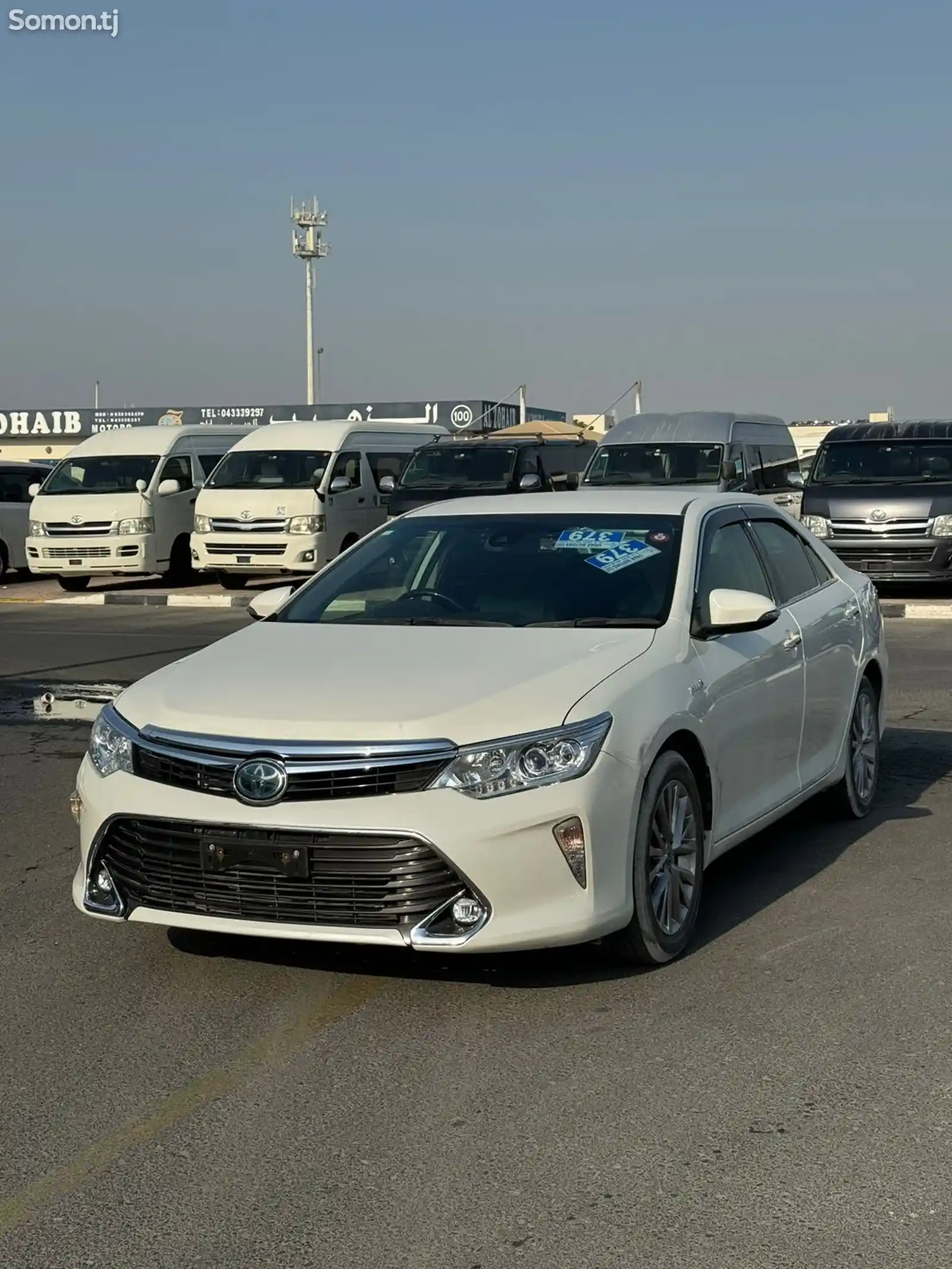 Toyota Camry, 2016-1