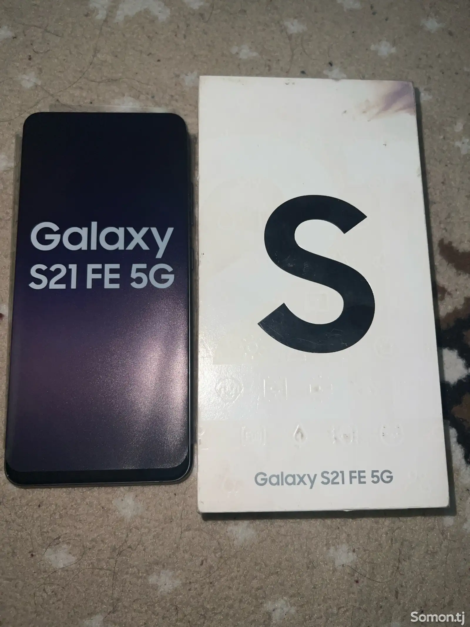 Samsung Galaxy S21 FE 5G-1