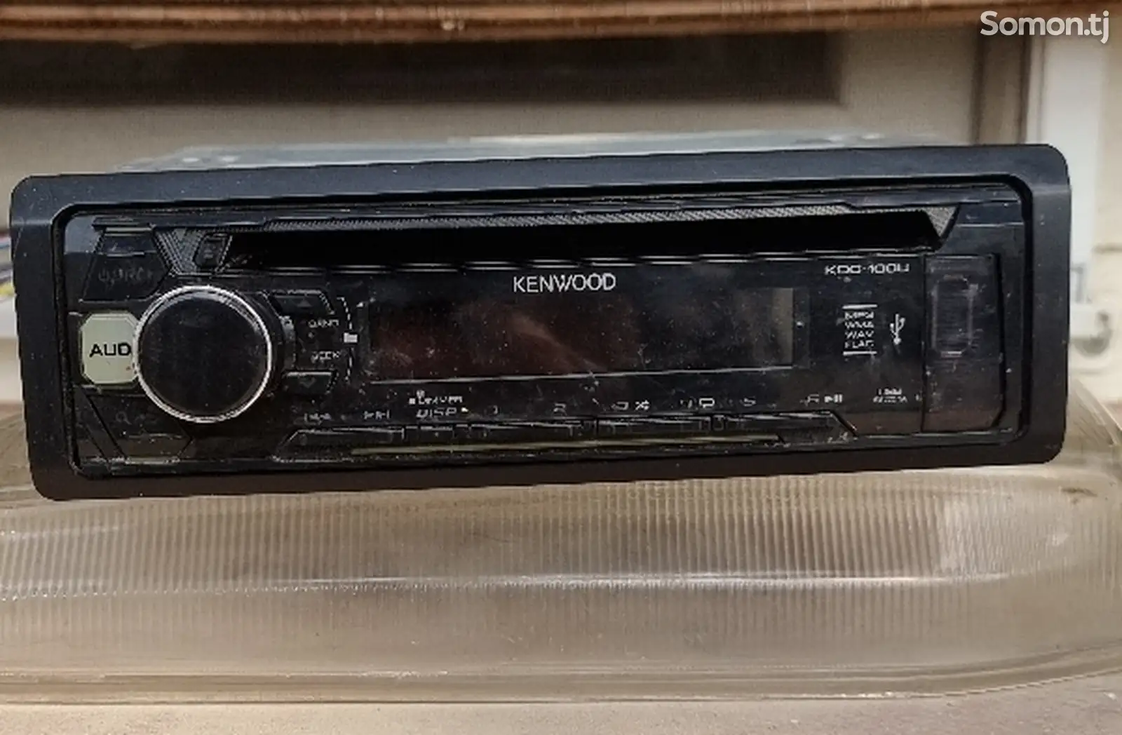 Автомагнитола Kenwood-1