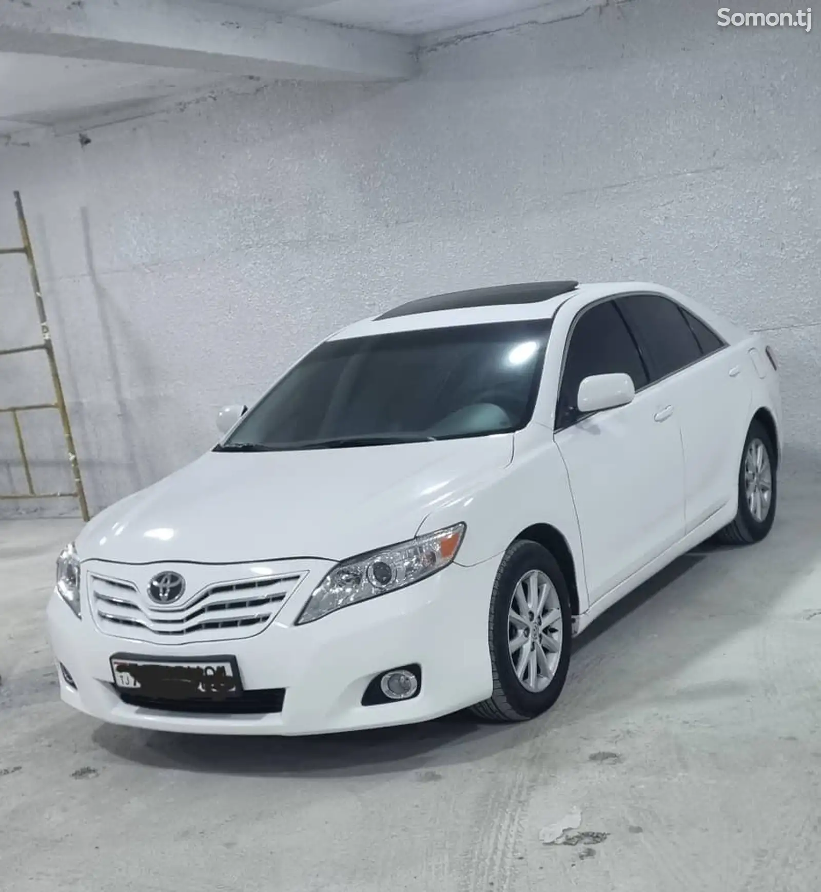 Toyota Camry, 2011-1