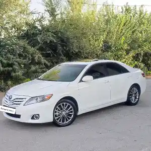 Toyota Camry, 2009