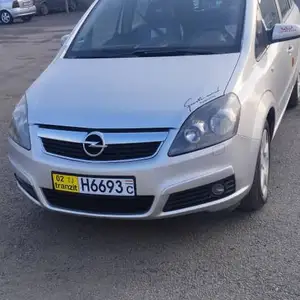 Opel Zafira, 2006