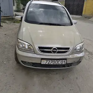 Opel Zafira, 2004