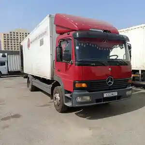 Грузовик Mercedes-Benz Atego, 2004