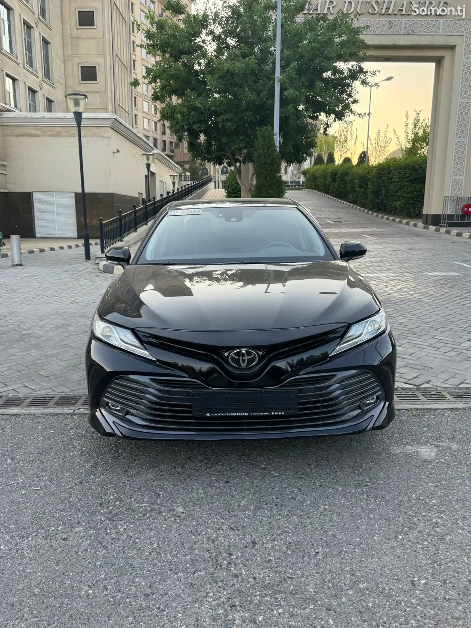 Toyota Camry, 2020-16