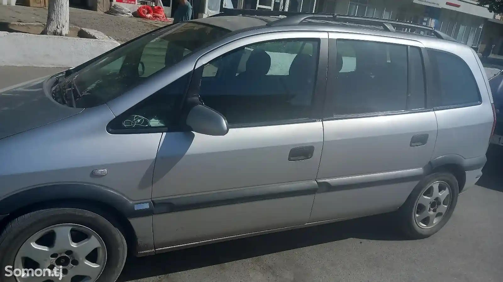 Opel Zafira, 2000-1