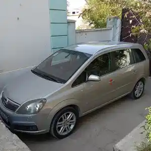 Opel Zafira, 2009