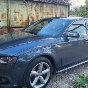 Audi A4, 2011