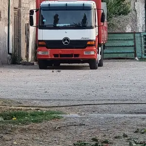 Бортовой грузовик Mercedes-Benz Atego, 1999