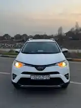 Toyota RAV 4, 2018-2