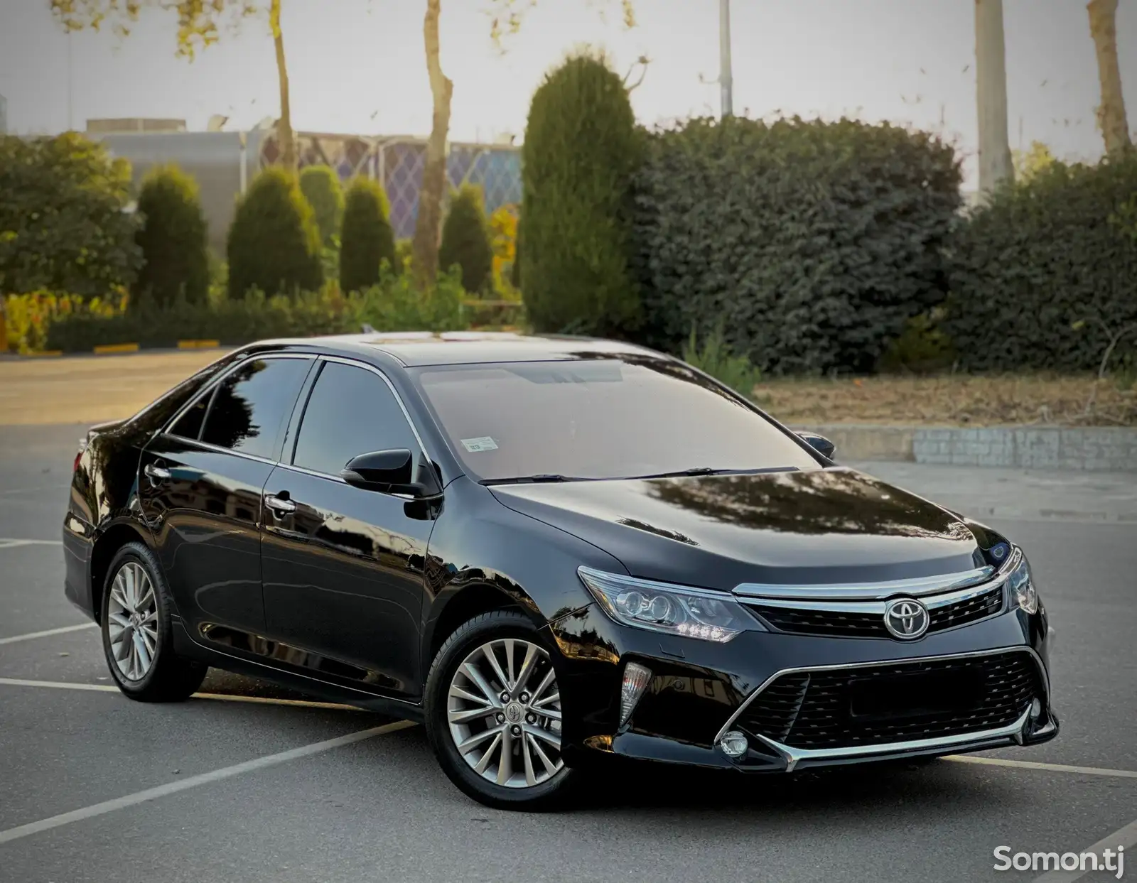 Toyota Camry, 2015-1