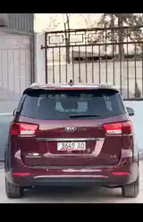 Kia Carnival, 2015-3