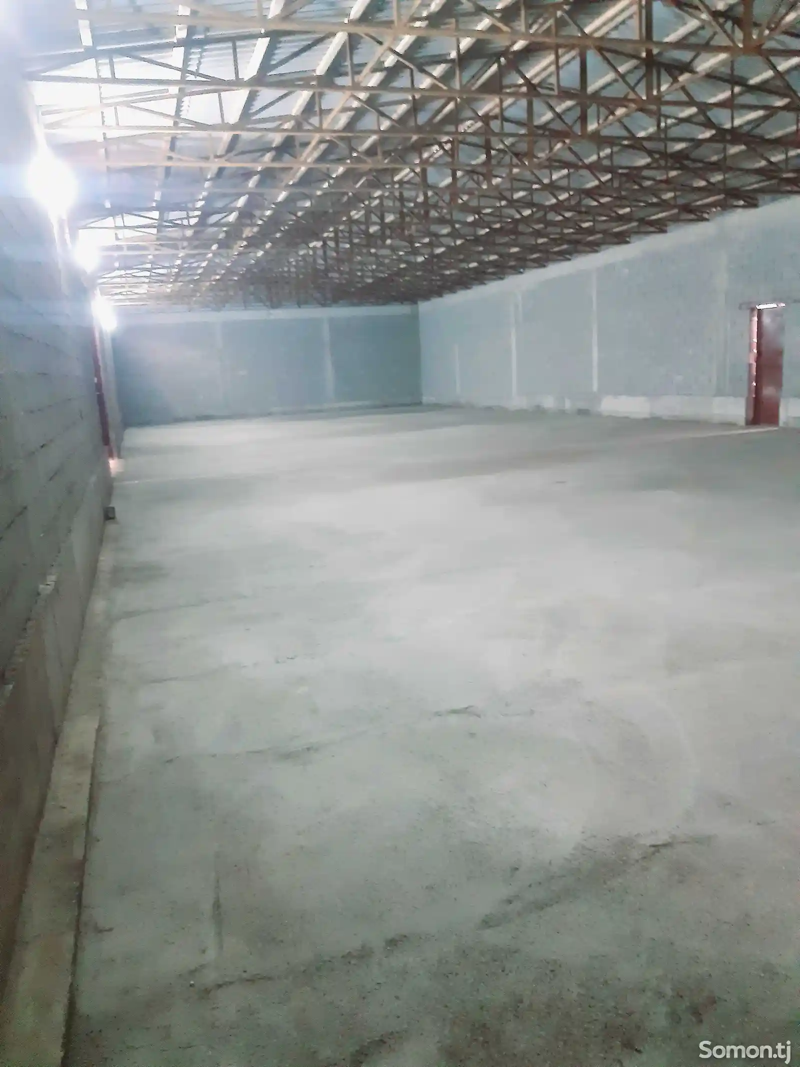 Помещение под склад, 300м², Гафуров-2