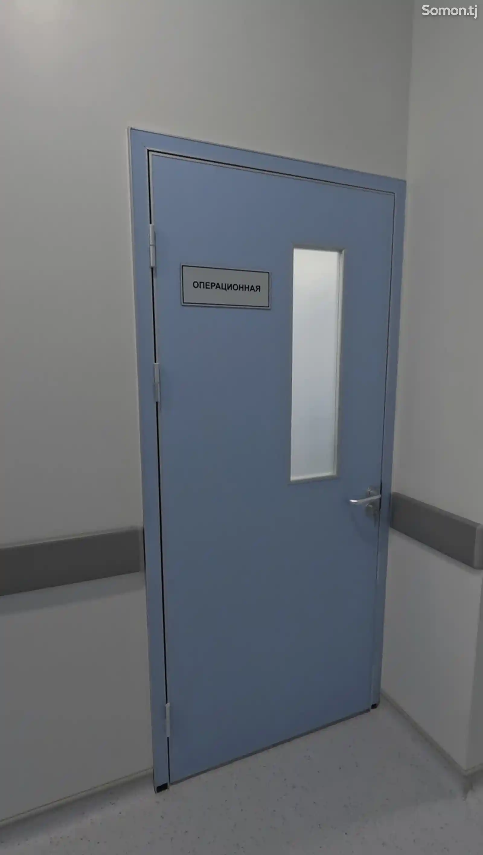 Медицинские двери из HPL на заказ-9