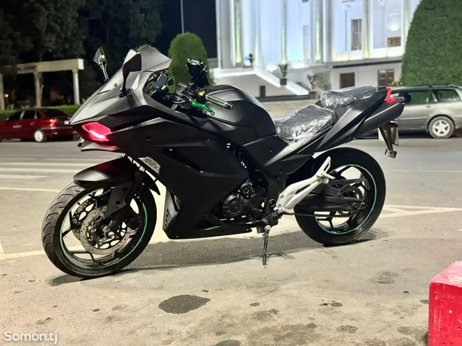 Kawasaki H2 400cc 2019-4
