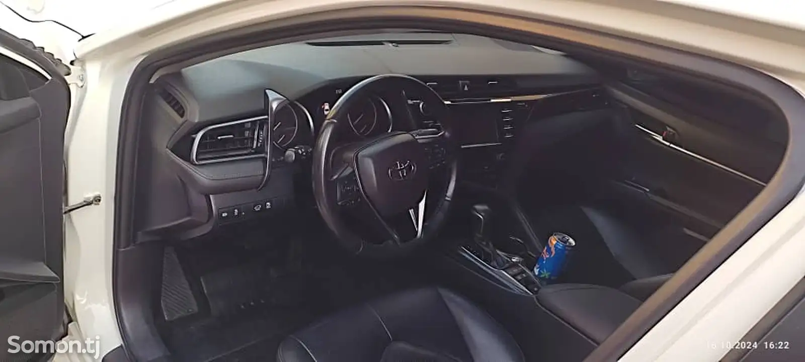 Toyota Camry, 2019-5