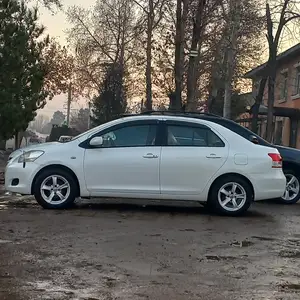 Toyota Belta, 2007