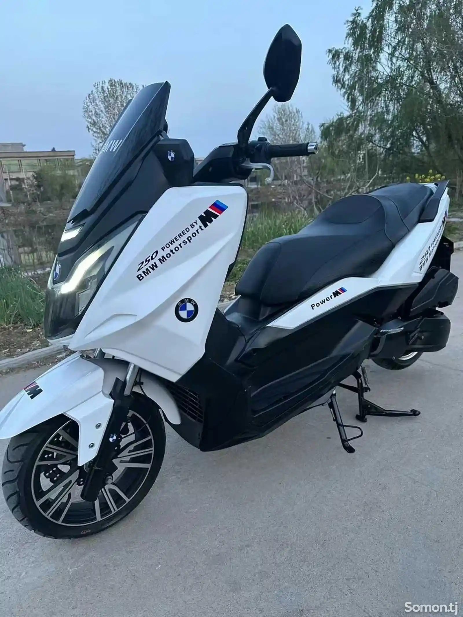 Скутер BMW 250сс на заказ-1