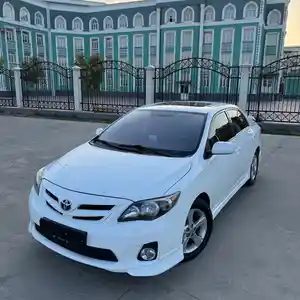 Toyota Corolla, 2013