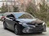 Toyota Camry, 2018-3