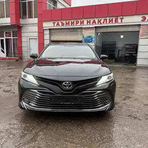 Toyota Camry, 2019