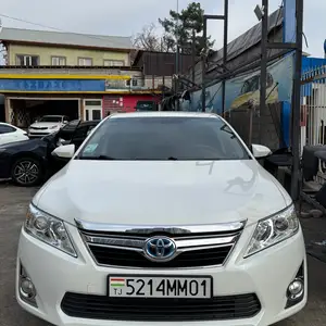 Toyota Camry, 2014