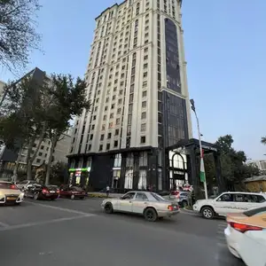 2-комн. квартира, 15 этаж, 60м², шохмансур