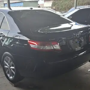 Toyota Camry, 2010