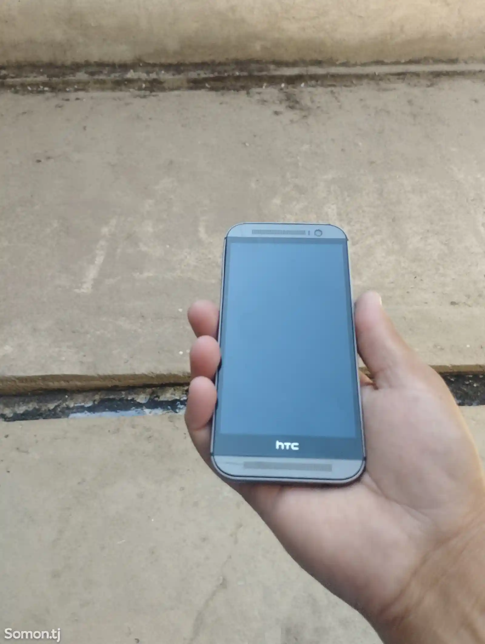 Телефон HTC-5