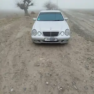 Mercedes-Benz E class, 2000