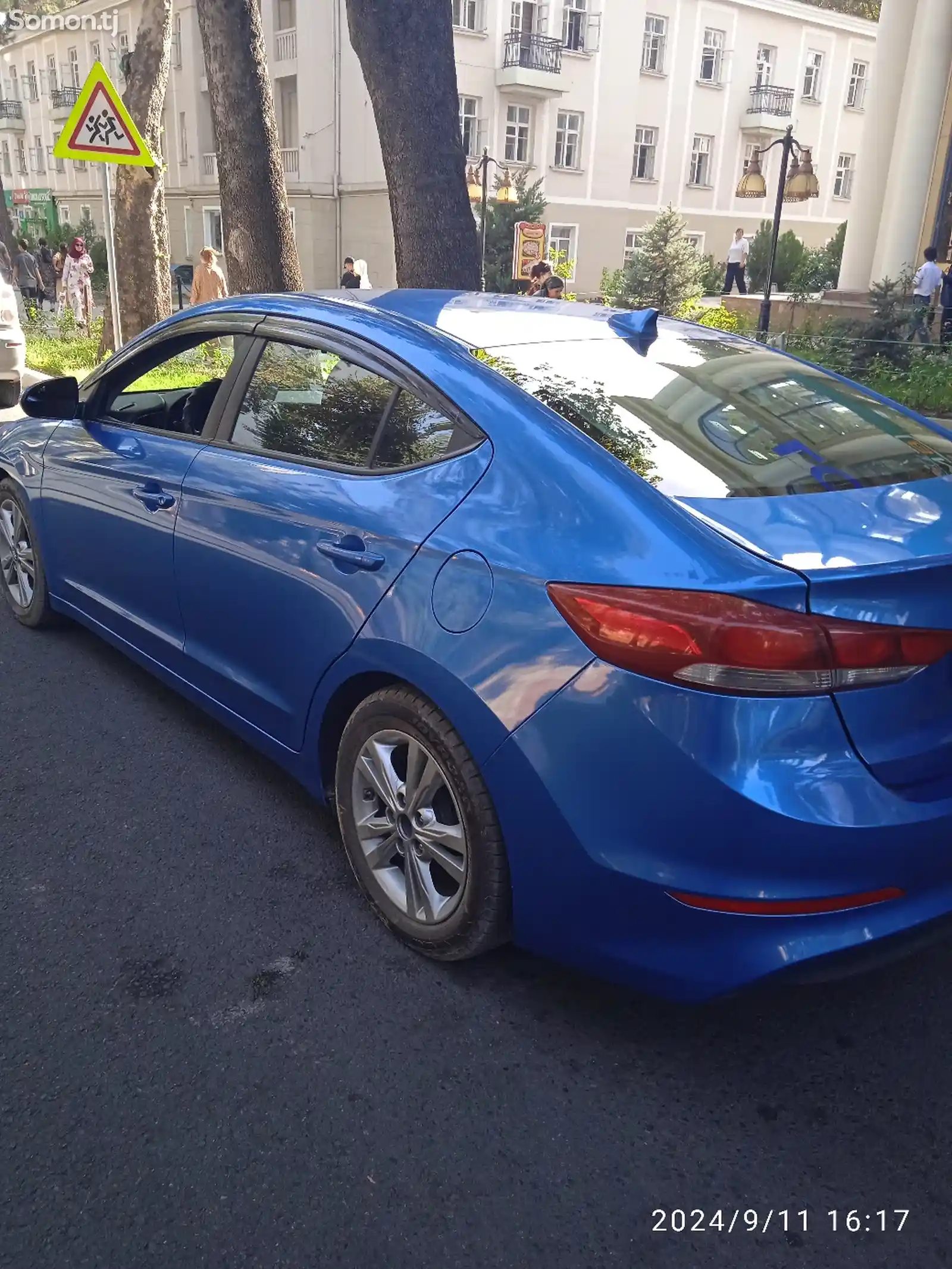 Hyundai Elantra, 2017-5